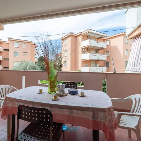 Apartment La Porta D'oro